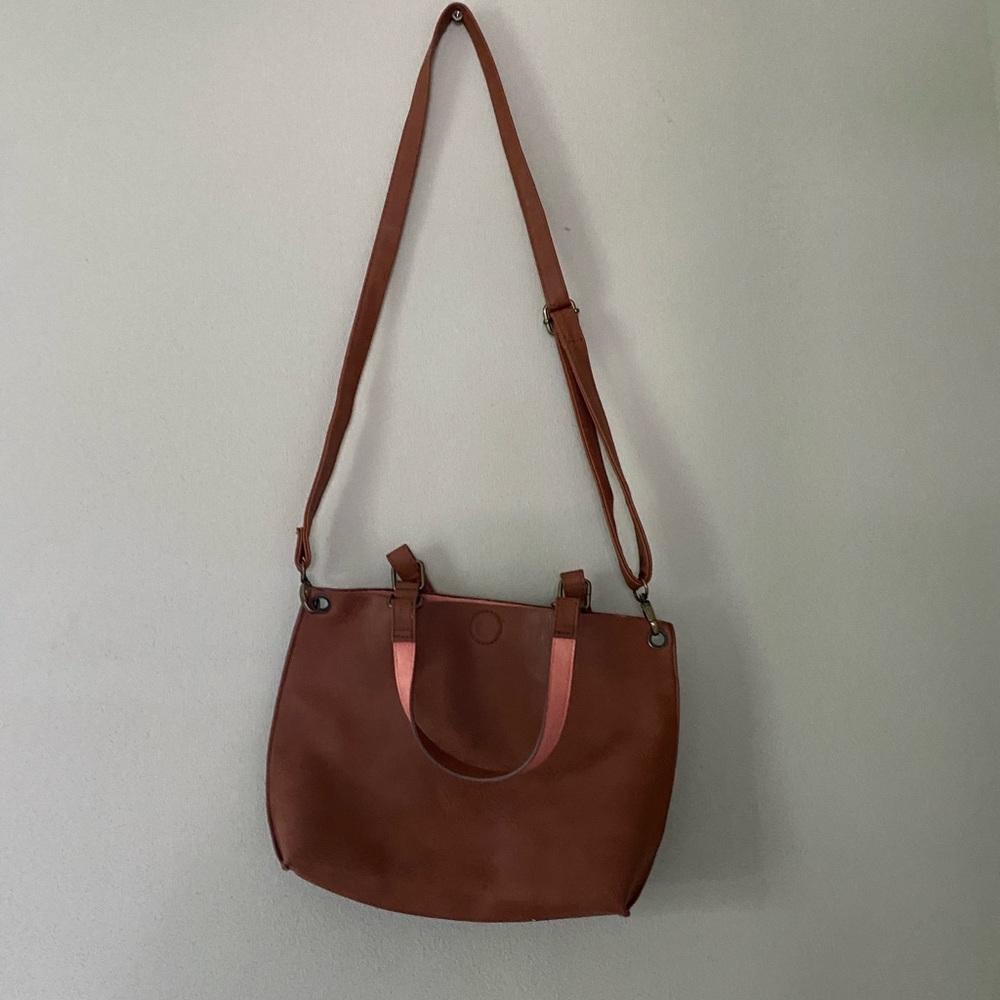 Women’s Crossbody